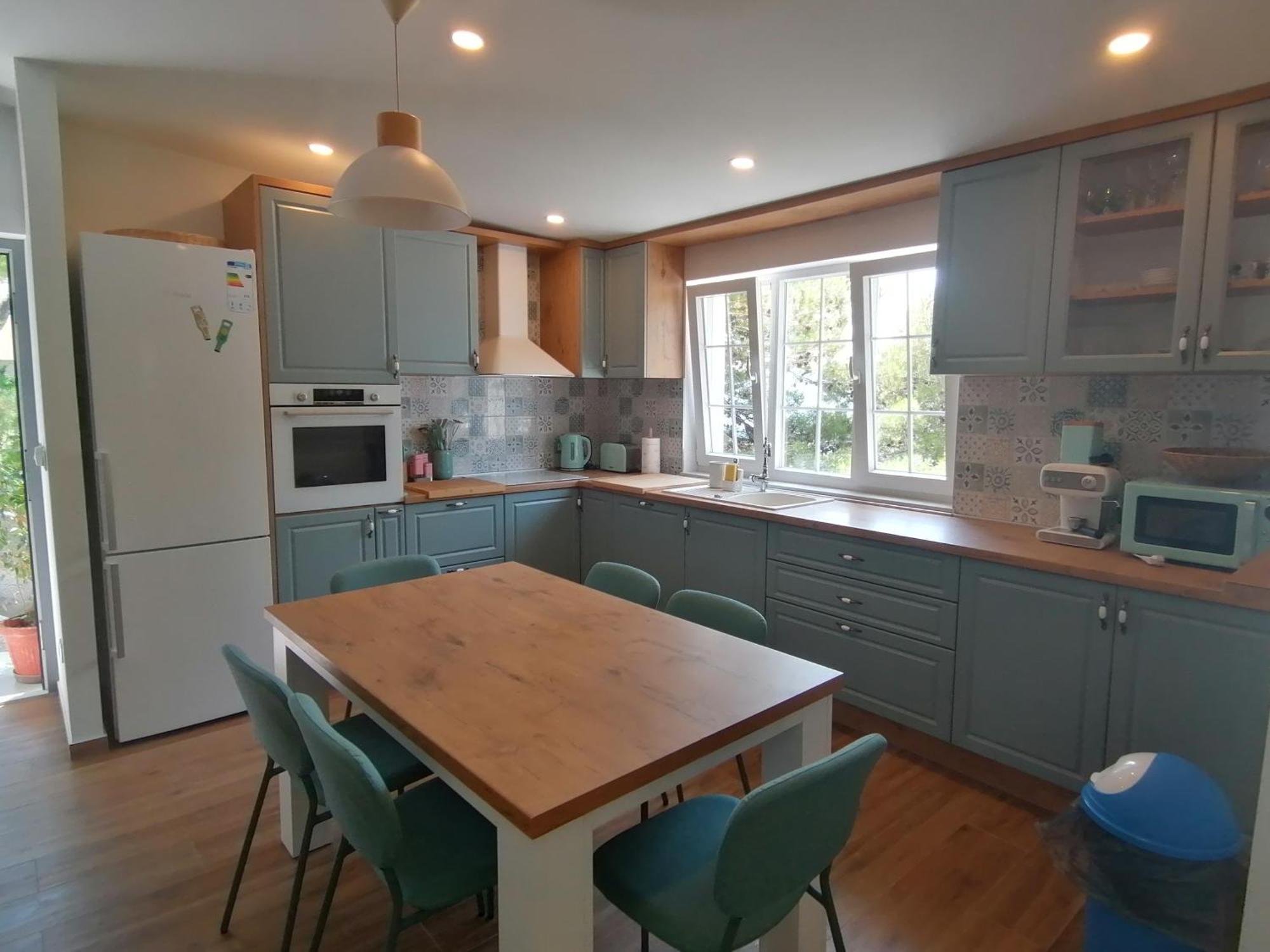 Apartmani Mares - 20 M From The Beach เบรลา ภายนอก รูปภาพ