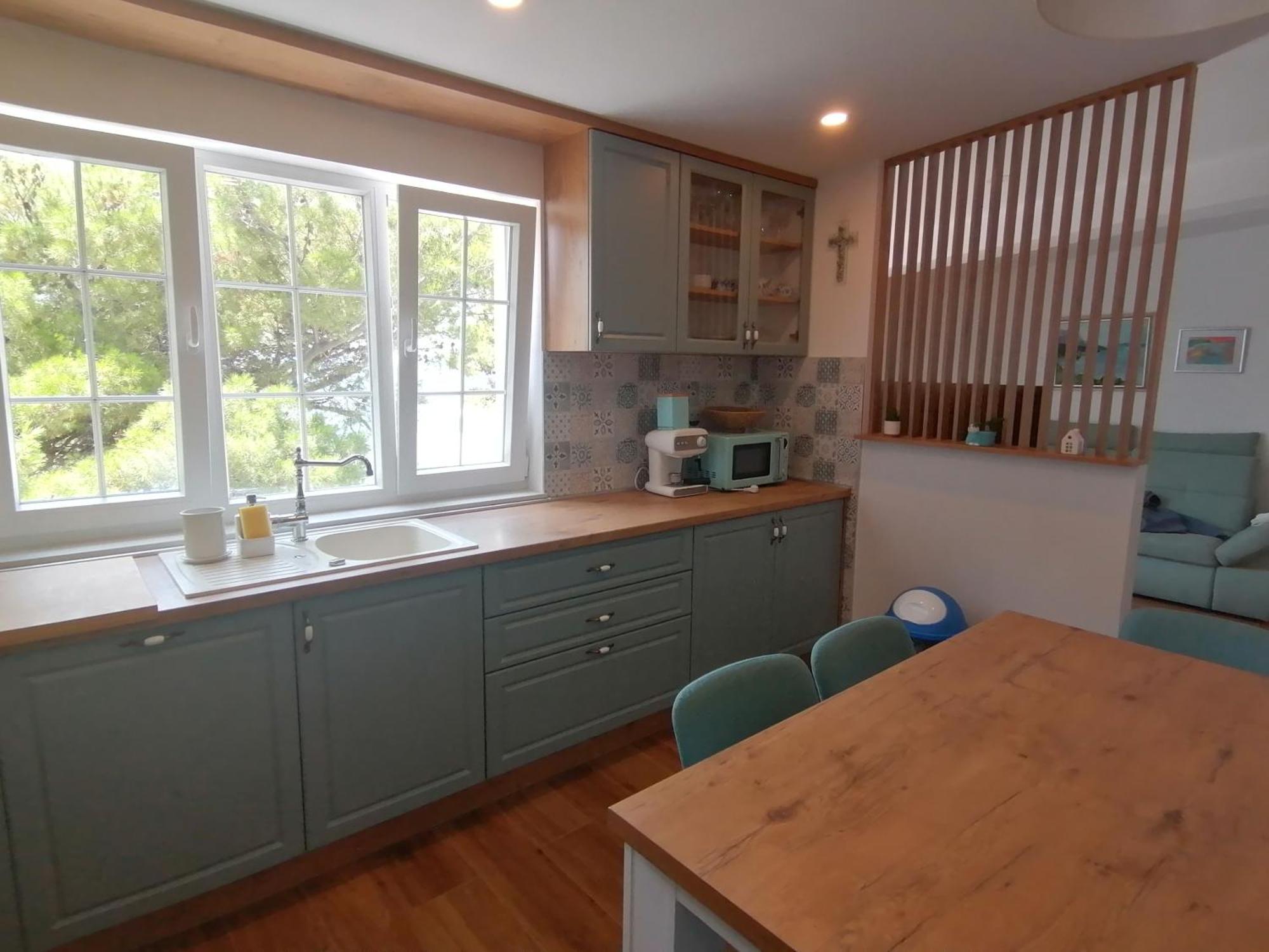 Apartmani Mares - 20 M From The Beach เบรลา ภายนอก รูปภาพ